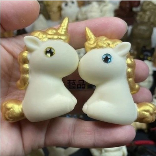 Wood carving giftware